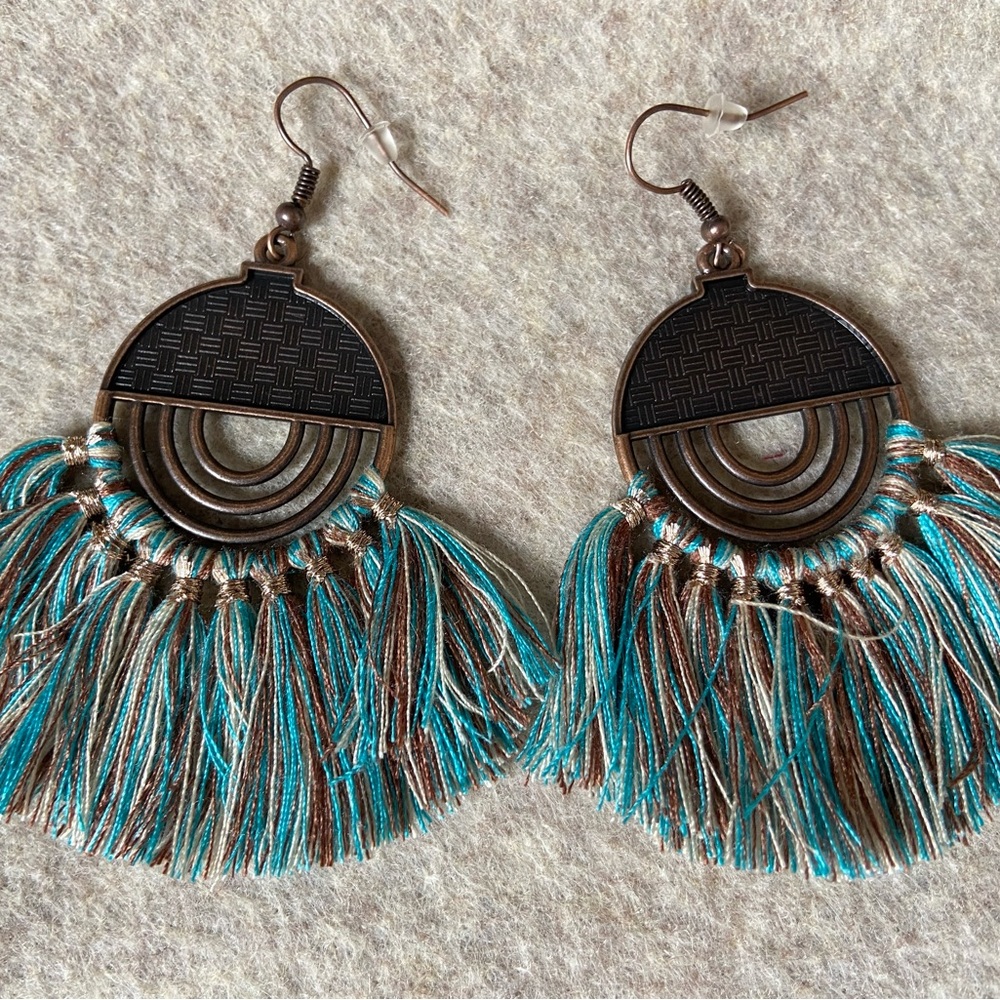 Earrings Boho style new fringe tassel blue with tan drop dangle pierced earrings